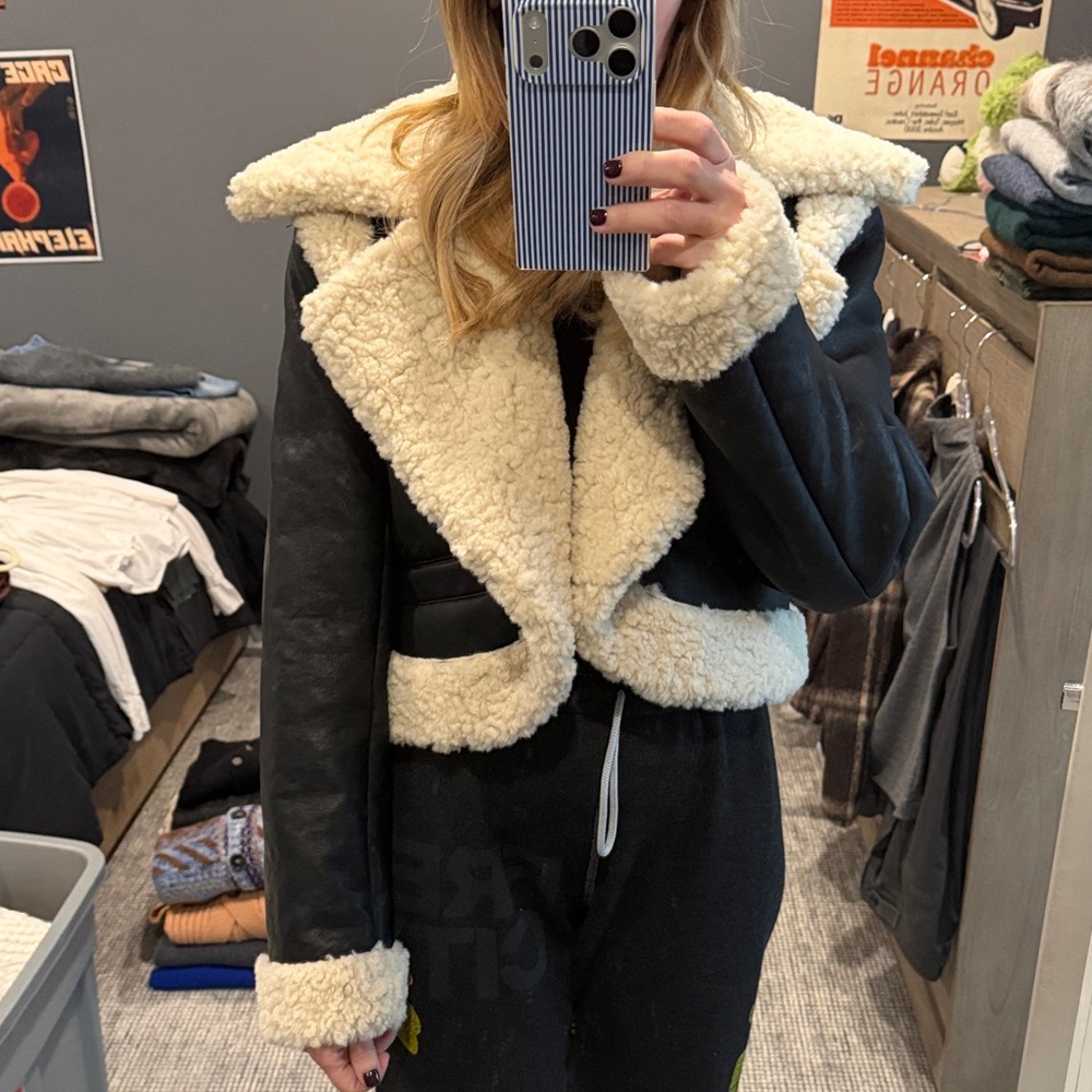 dh NEW YORK Black and Cream Teddy Jacket XS NWT